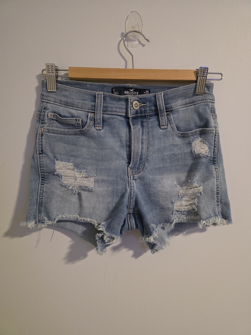 Hollister Distressed Denim Shorts Women’s W25 Mid-Rise Light Wash Frayed Hem Cas - Picture 3 of 11